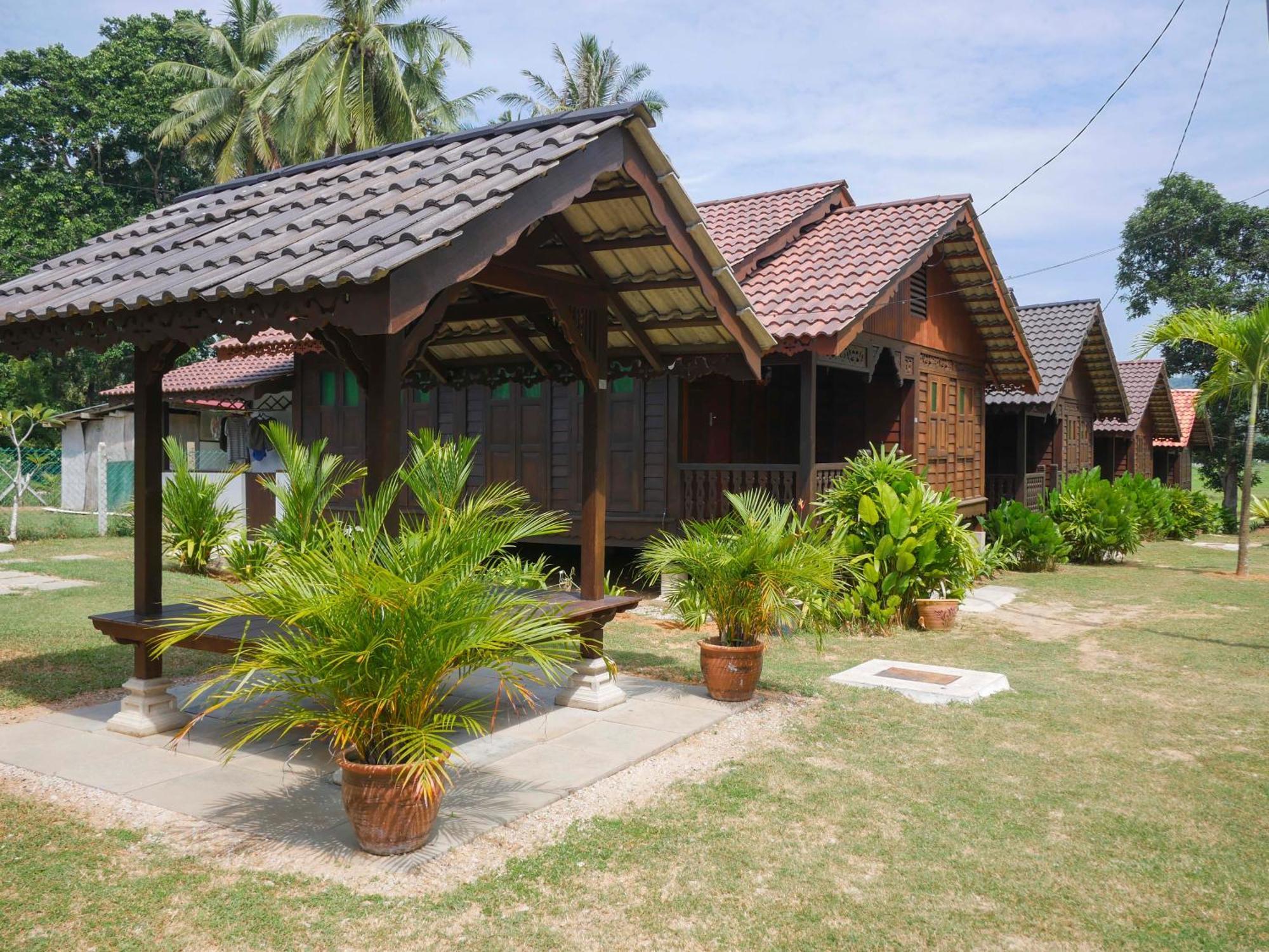 Kampung Tok Lembut Vacation Home パンタイ・サナング エクステリア 写真